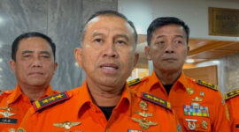 Kepala Basarnas, Marsekal Madya TNI Mohammad Syafii di Kompleks Parlemen, Jakarta, Senin (1/12/2025).(KOMPAS.com/Rahel)
