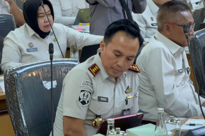 Kalapas Cibinong Wisnu Hani Putanto saat menghadiri rapat Komisi XIII DPR di Gedung DPR, Senayan, Jakarta, Senin (28/9/2026). (KOMPAS.com/ADHYASTA DIRGANTARA)
