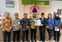 Wako Alfin saat menemui BNPB membahas rehabilitasi infrastruktur dan penanganan bencana Sungai Penuh