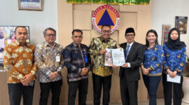 Wako Alfin saat menemui BNPB membahas rehabilitasi infrastruktur dan penanganan bencana Sungai Penuh