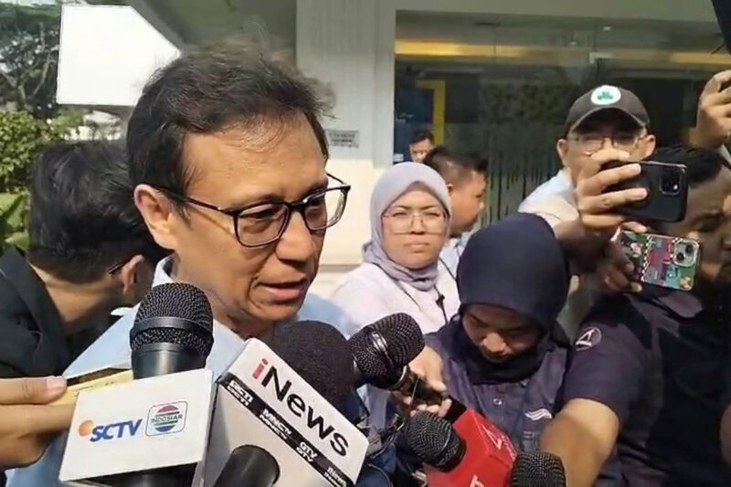 Menteri Kesehatan Budi Gunadi Sadikin di Kompleks Istana, Jakarta, Senin (28/9/2026).(KOMPAS.com/Rahel)
