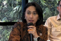 Wakil Menteri Pelindungan Pekerja Migran Indonesia (Wamen P2MI) Christina Aryani. BP2MI menyerahkan kasus delapan Warga Negara Indonesia (WNI) yang diduga direkrut menjadi tentara bayaran rusia kepada aparat penegak hukum.(KOMPAS.com/HARYANTI PUSPA SARI)
