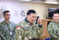 Menteri Pertahanan (Menhan) Sjafrie Sjamsoeddin menyampaikan terima kasih kepada Menhan Jepang Shinjiro Koizumi atas bantuan tiga helikopter CH-47 Chinook untuk menangani kebakaran hutan dan lahan (karhutla) di Kalimantan.(DOK. Setjen Infohan Kemhan)