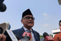 Menteri Haji dan Umrah (Menhaj) RI Mochamad Irfan Yusuf menyambangi Istana Kepresidenan, Jakarta, Senin (28/9/2026) siang, untuk bertemu Presiden RI Prabowo Subianto.(KOMPAS.com/Rahel)
