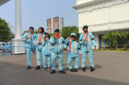 Sejumlah atlet yang bertanding pada Asian Para Games 2026 berdatangan ke Kompleks Istana, Jakarta, Kamis (29/10/2026) sore.(KOMPAS.com/Rahel)
