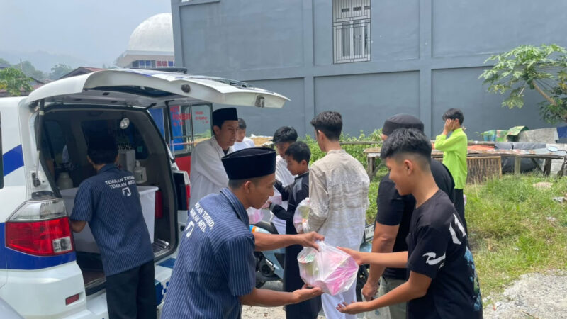 kegiatan jumat berbagi 