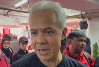 Ketua DPP PDI-P sekaligus mantan capres 2024 Ganjar Pranowo mendesak pemerintahan Presiden Prabowo Subianto untuk menetapkan kebakaran hutan dan lahan (karhutla) sebagai bencana nasional.(KOMPAS.com/ADHYASTA DIRGANTARA)
