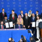 Presiden Prabowo Subianto (tiga dari kiri) dan sejumlah pemimpin negara yang hadir dalam KTT perdana Dewan Perdamaian atau Board of Peace, berfoto bersama Presiden Amerika Serikat Donald J Trump (tengah), di Donald J. Trump US Institute of Peace di Washington DC, Amerika Serikat, Kamis (19/2/2026) waktu setempat.(ISTANA PRESIDEN RI/CAHYO)

