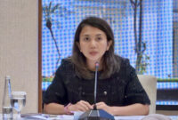 Juru Bicara Kementerian Luar Negeri RI, Yvonne Mewengkang saat konferensi pers di Kantor Kemenlu, Jakarta Pusat, Kamis (13/8/2026).(KOMPAS.com/FIRDA JANATI)
