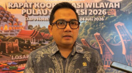 Ketua Komisi II DPR RI Muhammad Rifqinizamy Karsayuda di Makassar, Jumat (24/7/2026)(Kompas.com/ Atri Suryatri Abbas)
