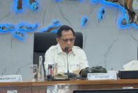 Menteri Dalam Negeri (Mendagri) Muhammad Tito Karnavian dalam agenda Rapat Pemulihan Pascabencana Sumatera, di Kantor Kemendagri, Jakarta Pusat, Rabu (21/10/2026).(KOMPAS.com/FIRDA JANATI)
