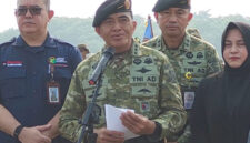 Sekretaris Jenderal (Sekjen) Kementerian Pertahanan Letjen TNI Tri Budi Utomo di Lanud Halim Perdanakusuma, Jakarta Timur, Jumat (31/7/2026).(KOMPAS.com/BAHARUDIN AL FARISI)
